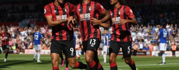 Αγγλική υπόθεση με γαλλική εσάνς!