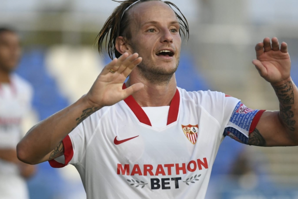 ΑLOVER  KΟΡΝΕΡ !!!!